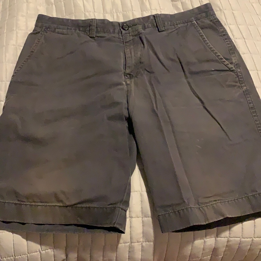 Tommy Hilfiger Men’s Khaki Shorts